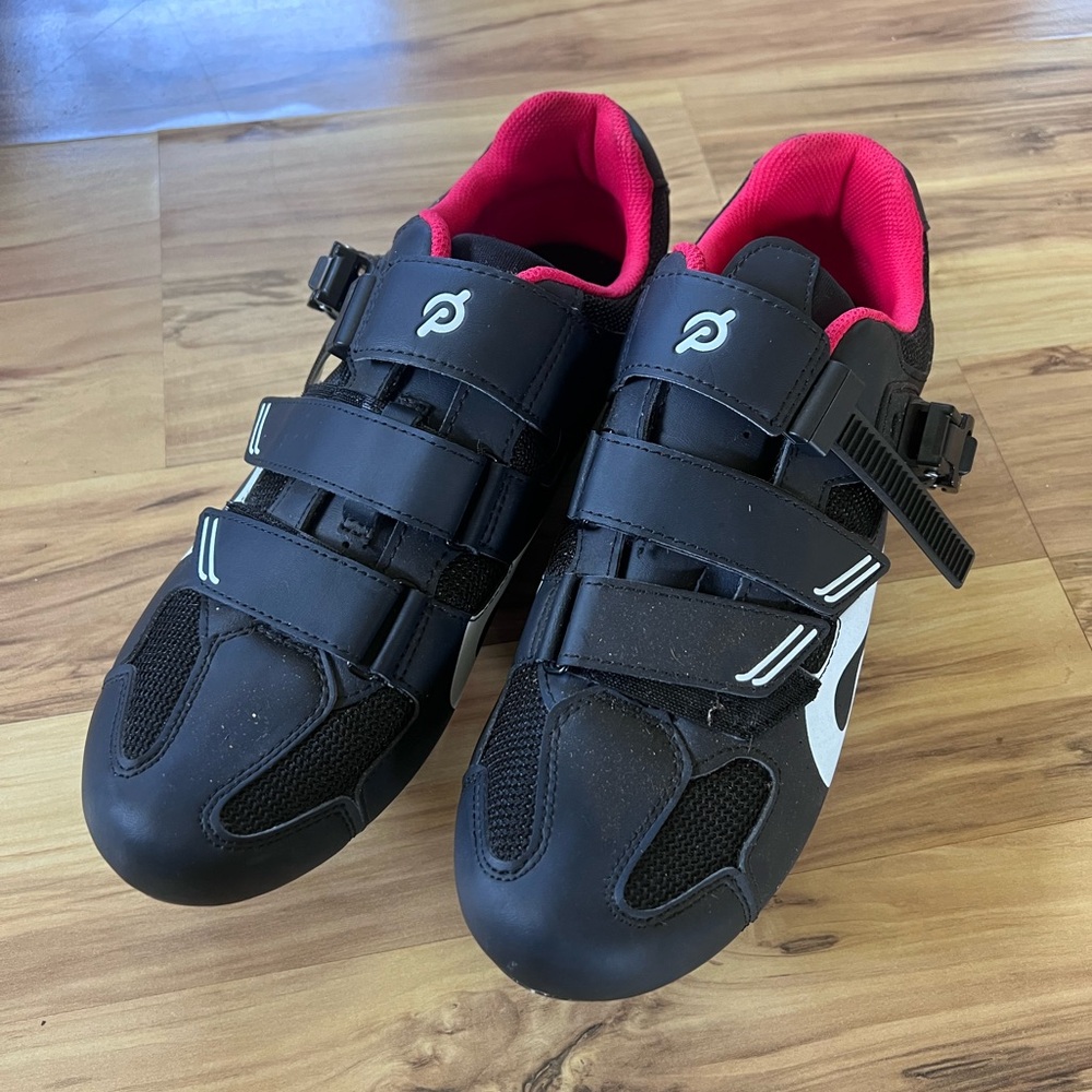Peloton shoes sz 43 & 45